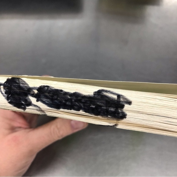 Diary of the Wimpy Kid: Hard Luck by: Jeff Kinney, paperback book - Picture 6 of 6